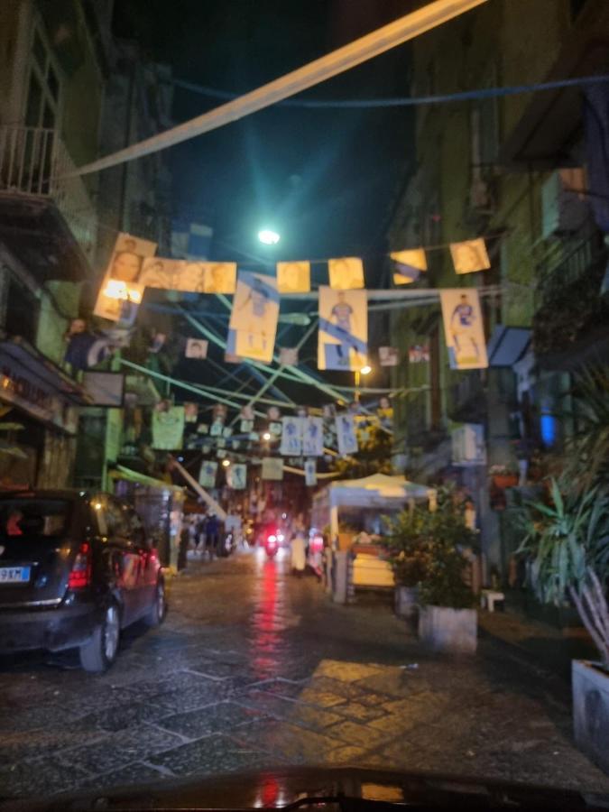 La Casa Di Zia Raf Apartman Nápoly Kültér fotó